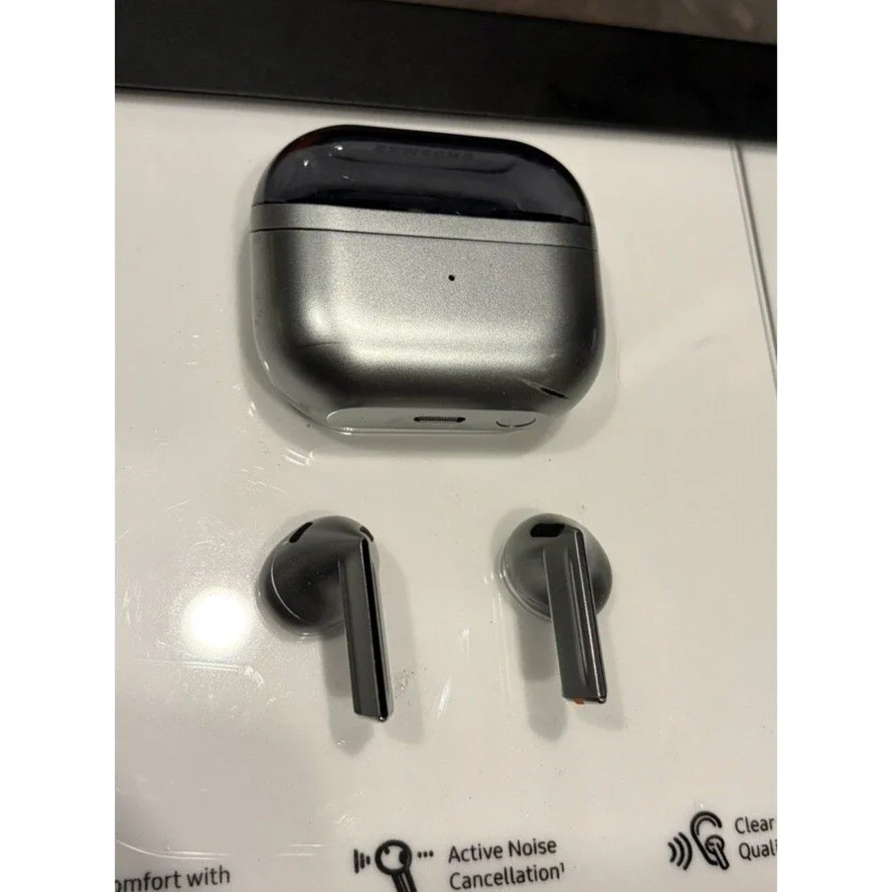 Samsung Galaxy Buds - Store Display Model Advertising - 3 Pairs - Not Functional